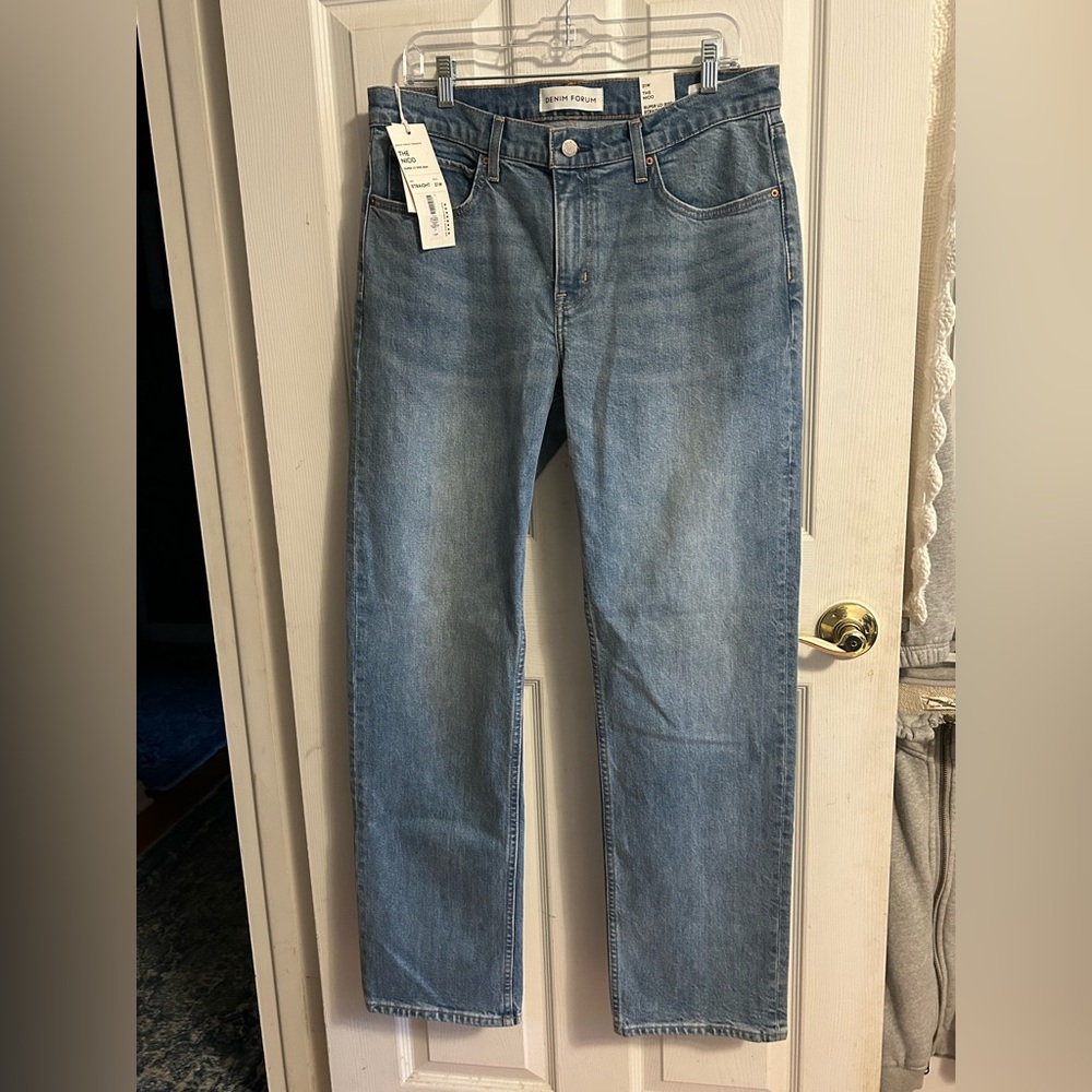 NWT Aritzia Jeans size 31